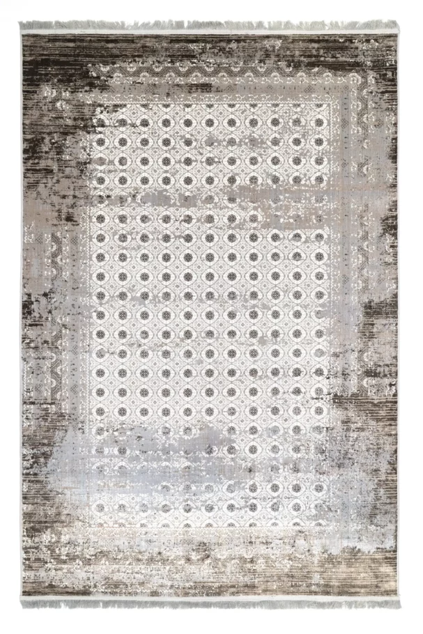 A stunning Qaleen Carpets rug with a traditional design, featuring a central medallion surrounded by intricate patterns and
