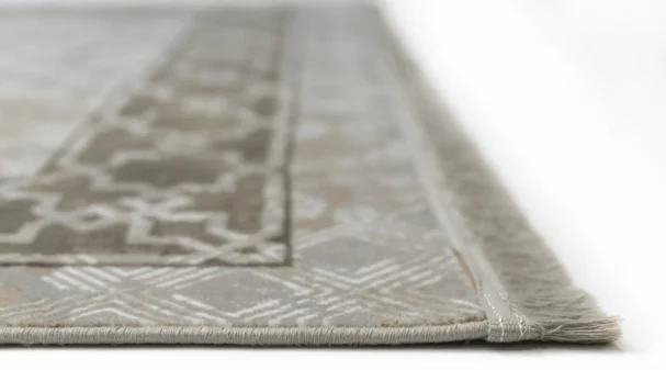 Qaleen Carpets
