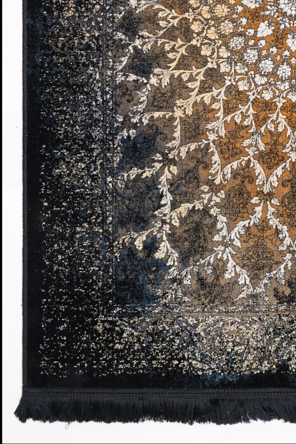 Carpets A rug with a floral pattern in a mix of gold and dark blue colors