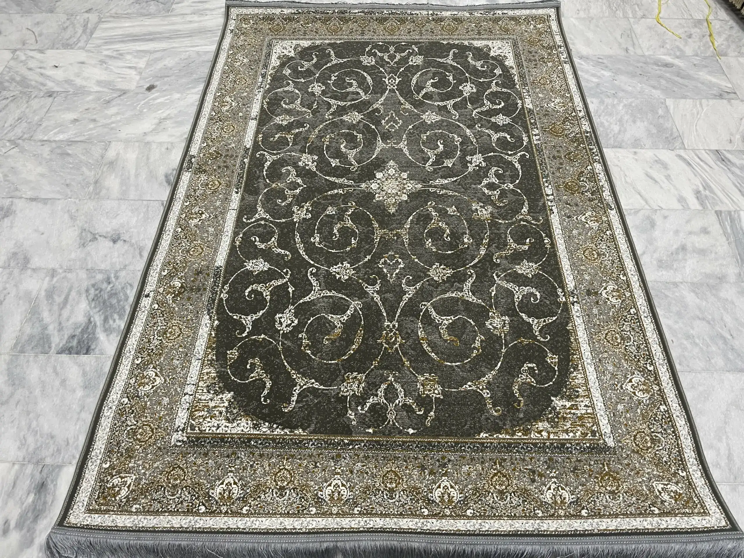 Schonher Collection, grey, a Persian qaleen carpet from Latif Carpet